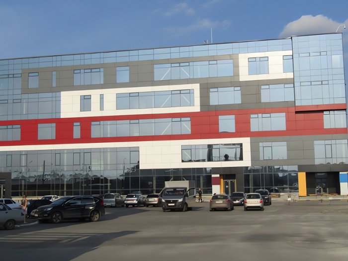 Административное здание с размещением помещений общественного питания, торгового назначения