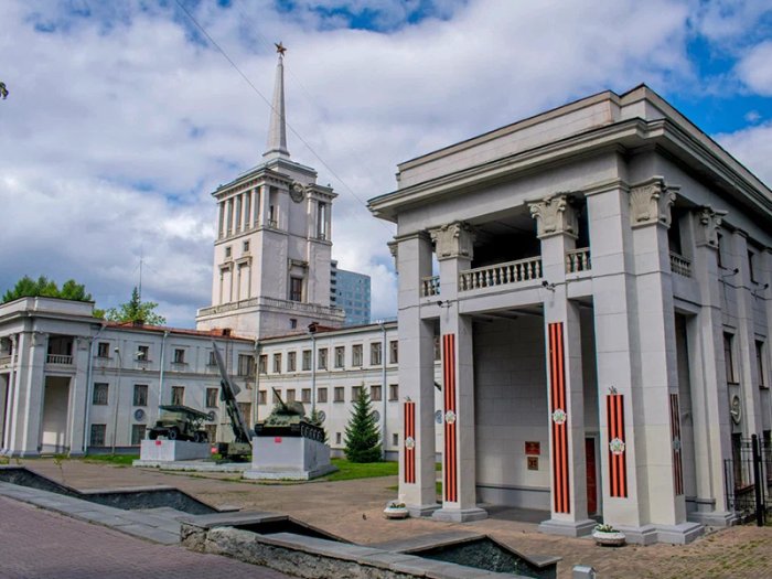 Окружной дом офицеров