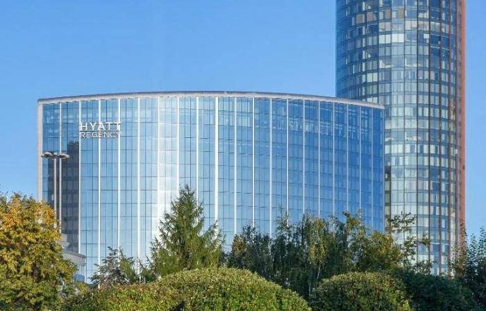 Отель класса Люкс «HYATT»