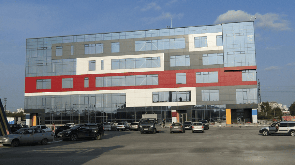 Административное здание с размещением помещений общественного питания, торгового назначения